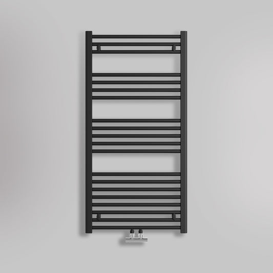 Grzejnik Łazienkowy Drabinkowy D50 - Czarny - 1188x600mm, gładkie tło firmy Lazzarini