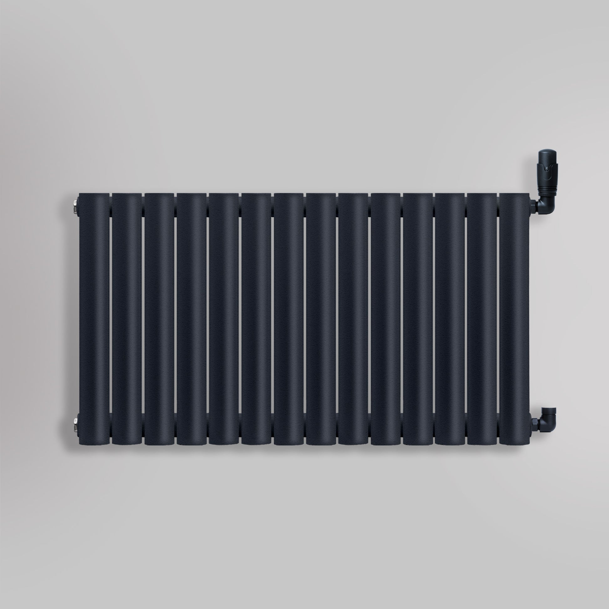 Grzejnik Dekoracyjny - Owalny Kolumnowy Antracytowy - 545x826mm, gładkie tło firmy Heissmann
