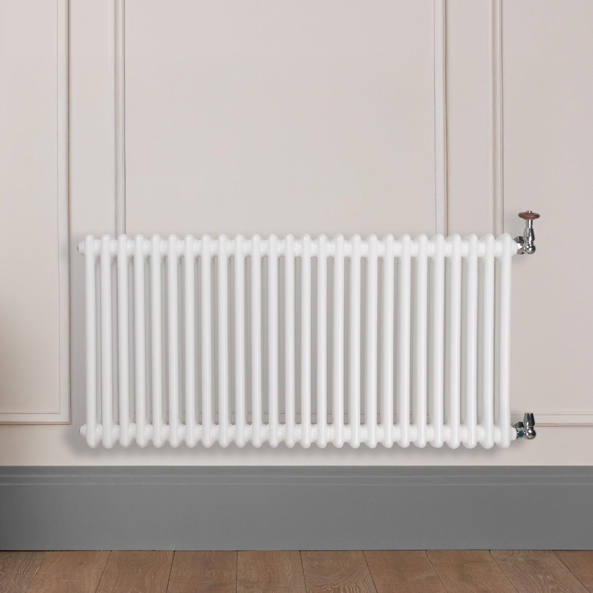 Grzejnik Dekoracyjny Żeberkowy - 2 Kolumnowy Biały - 576x1190mm, Designerski grzejnik na ścianie wyłożonej panelami Empire