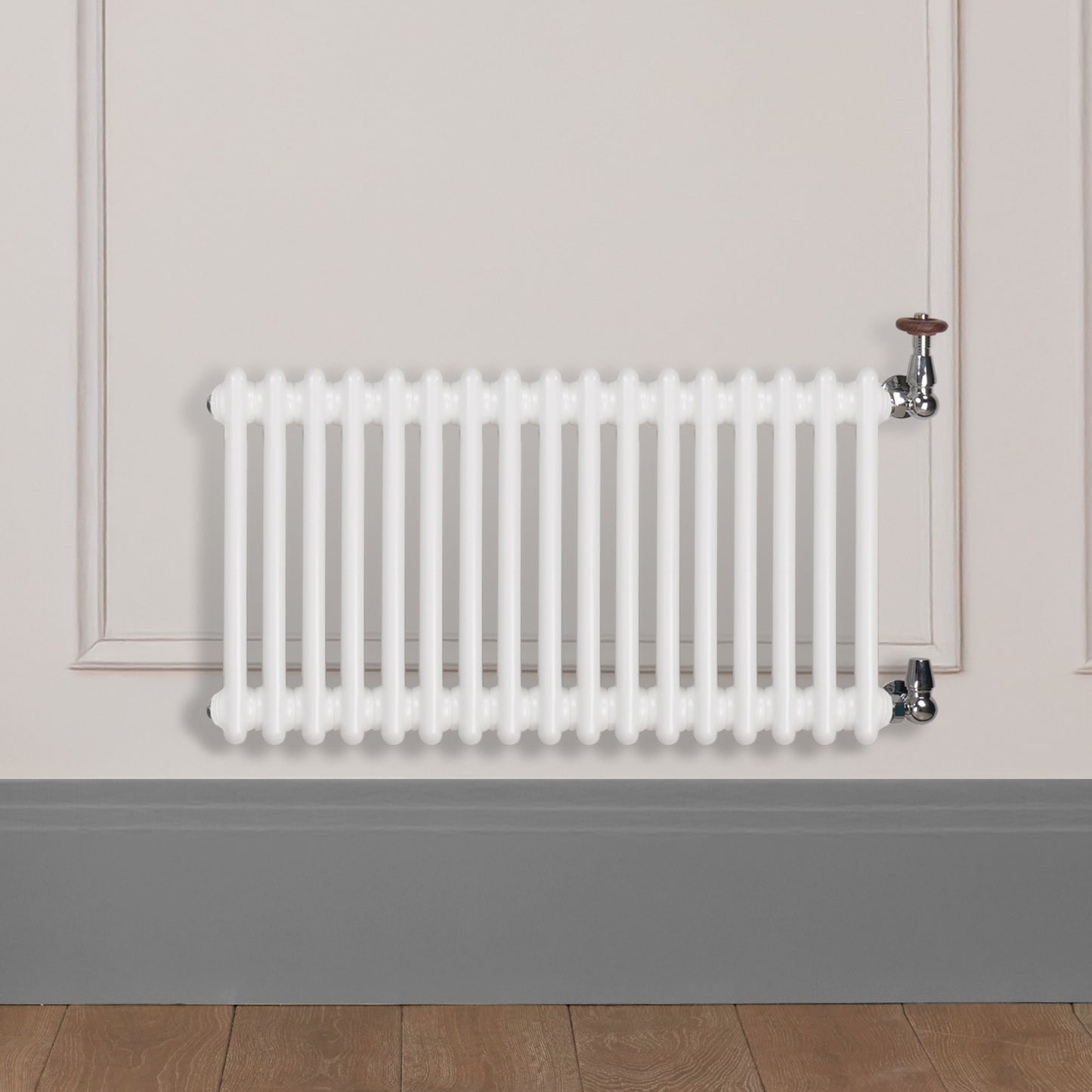 Grzejnik Dekoracyjny Żeberkowy - 3 Kolumnowy Biały - 426x785mm, Designerski grzejnik na ścianie wyłożonej panelami Empire