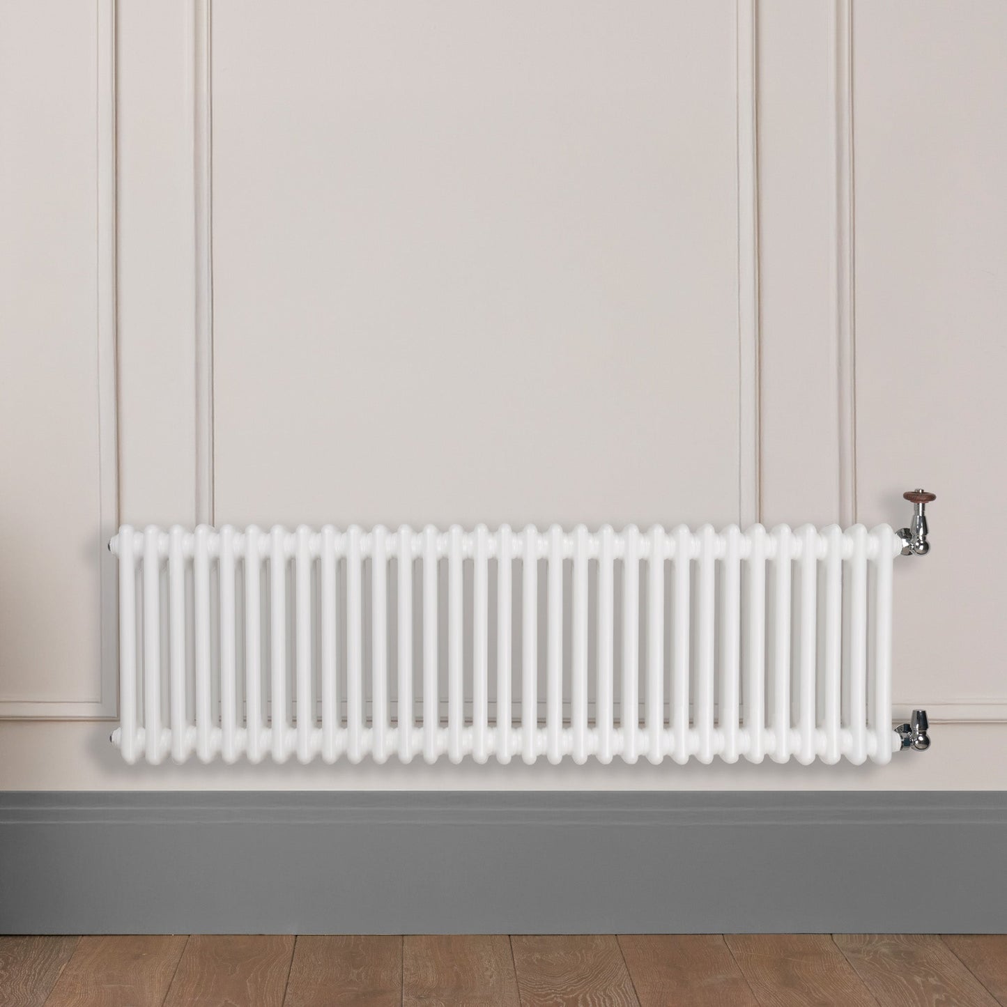 Grzejnik Dekoracyjny Żeberkowy - 3 Kolumnowy Biały - 426x1415mm, poziomy grzejnik dekoracyjny w ścianie panelowej
