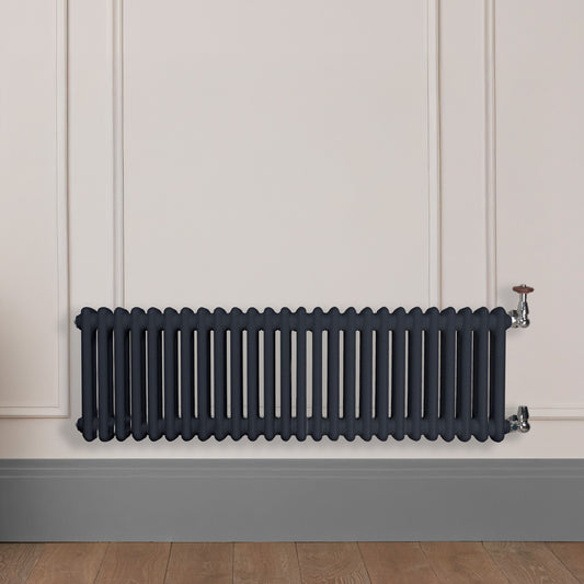 Grzejnik Dekoracyjny Żeberkowy - 3 Kolumnowy Szary - 426x1190mm, Designerski grzejnik na ścianie wyłożonej panelami Empire