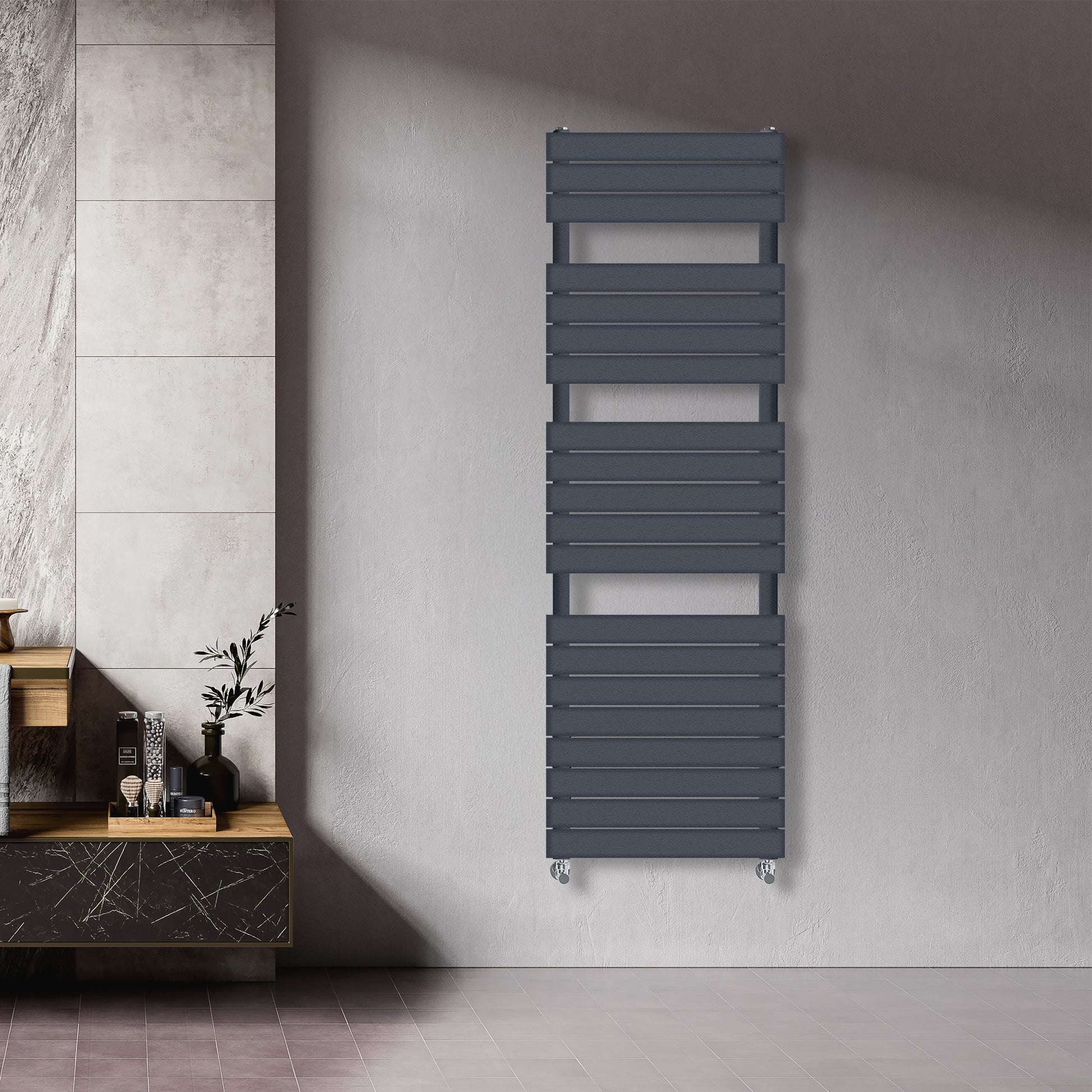 Grzejnik Łazienkowy Nowoczesny - Antracyt - 1564x500mm, Designerski grzejnik we współczesnej łazience firmy Heissmann
