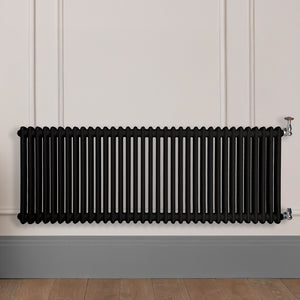Grzejnik Dekoracyjny Żeberkowy - 2 Kolumnowy Czarny - 576x1595mm, Designerski grzejnik na ścianie wyłożonej panelami Empire