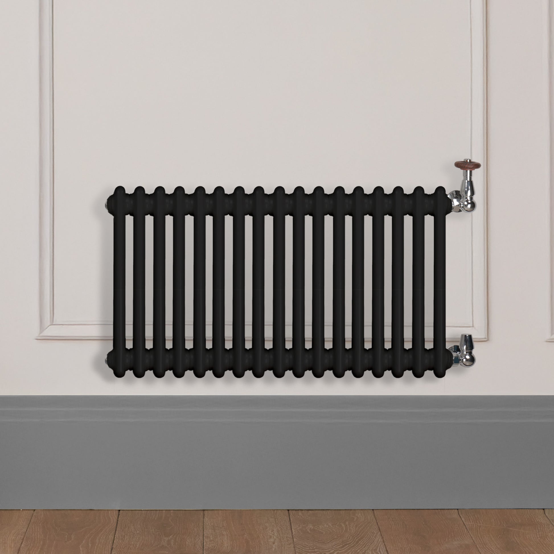 Grzejnik Dekoracyjny Żeberkowy - 3 Kolumnowy Czarny - 426x785mm, Designerski grzejnik na ścianie wyłożonej panelami Empire