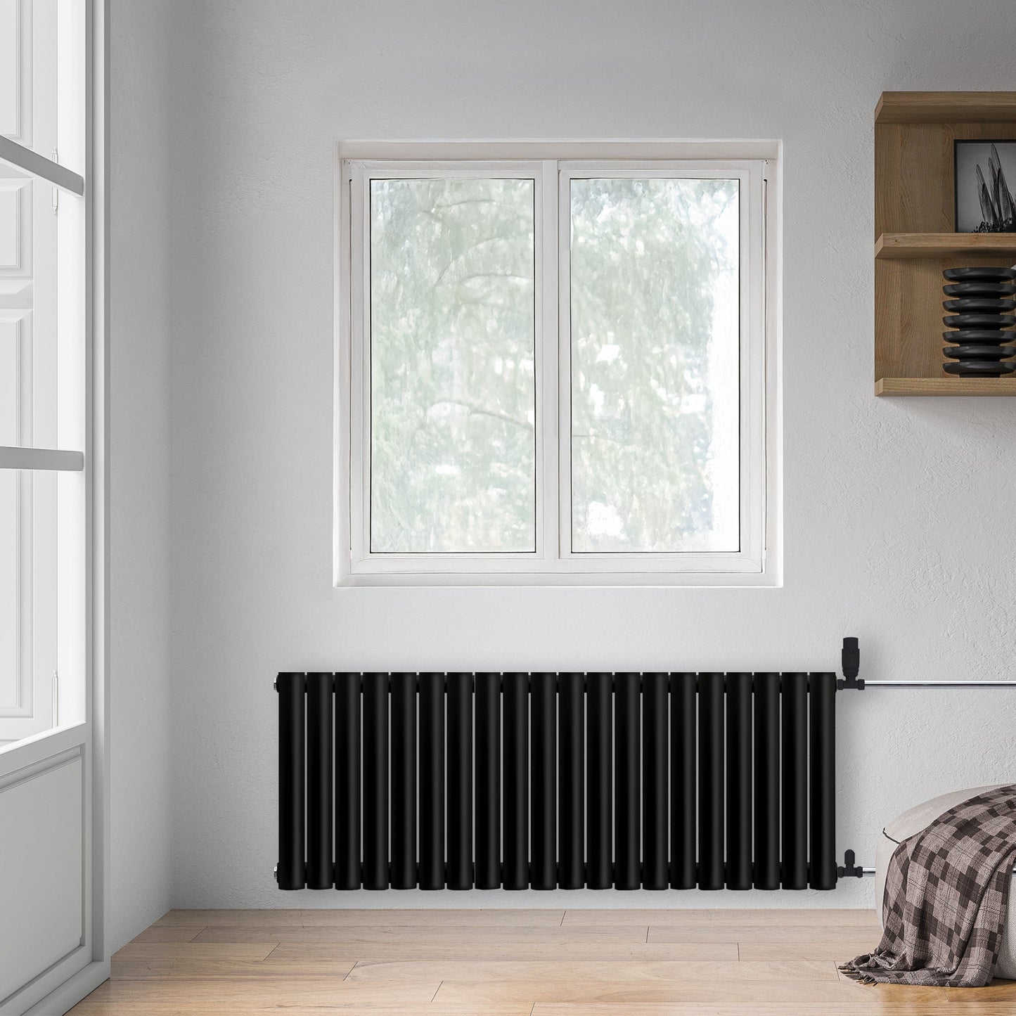 Grzejnik Dekoracyjny - Owalny Kolumnowy Czarny - 545x1180mm, poziomy grzejnik w sypialni firmy Heissmann