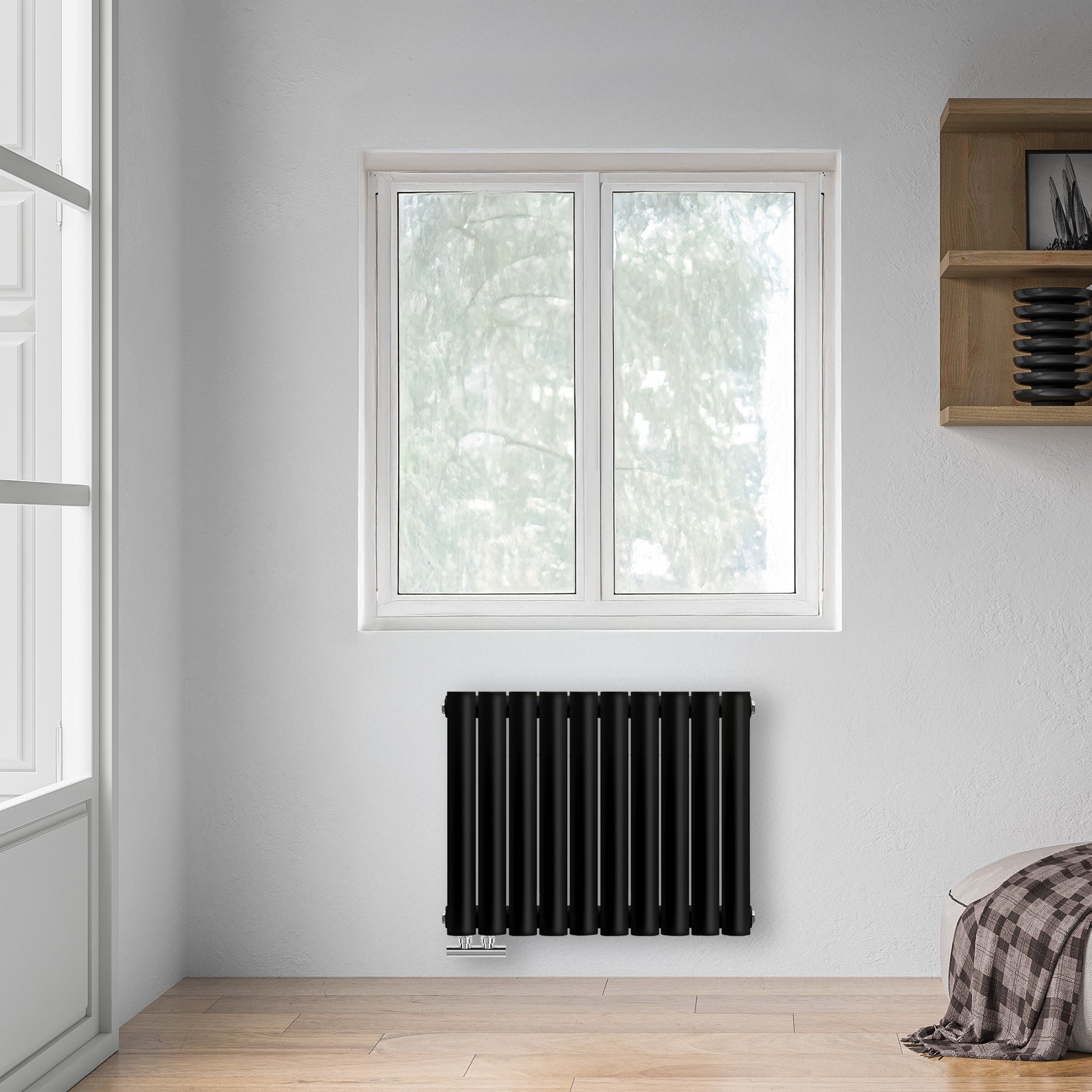 Grzejnik Dekoracyjny - Owalny Podwójny Kolumnowy Czarny - 560x590mm, poziomy grzejnik dekoracyjny na ścianie firmy Heissmann