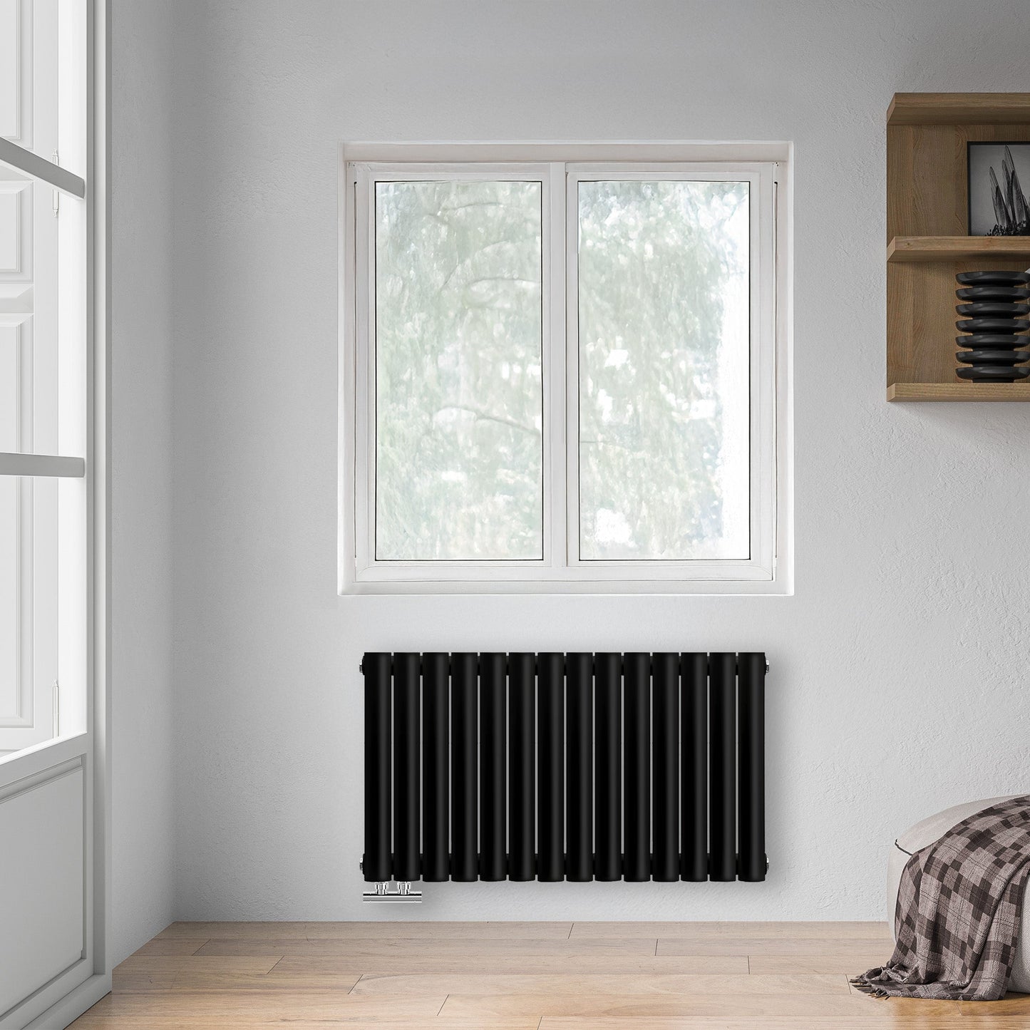 Grzejnik Dekoracyjny - Owalny Podwójny Kolumnowy Czarny - 560x826mm, poziomy grzejnik w sypialni firmy Heissmann