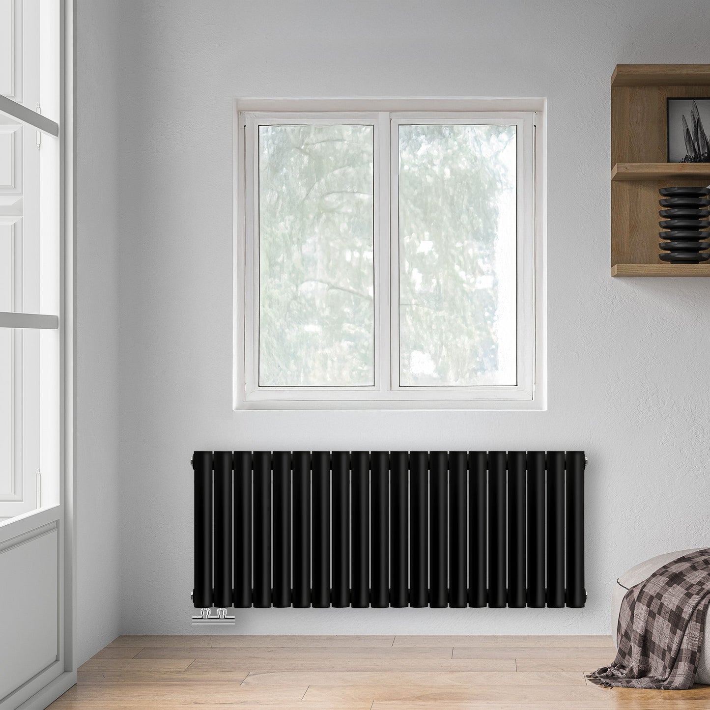 Grzejnik Dekoracyjny - Owalny Podwójny Kolumnowy Czarny - 560x1180mm, poziomy grzejnik w sypialni firmy Heissmann