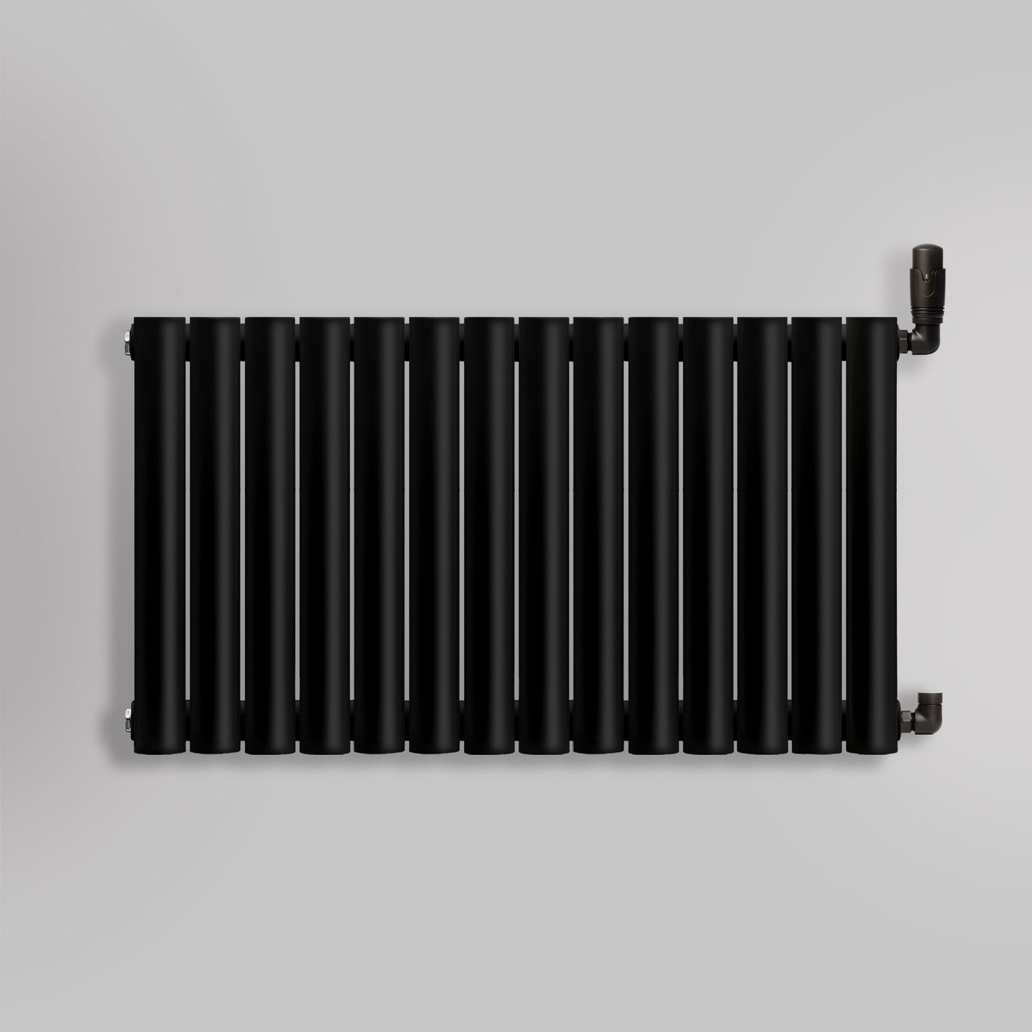 Grzejnik Dekoracyjny - Owalny Podwójny Kolumnowy Czarny - 560x826mm, gładkie tło