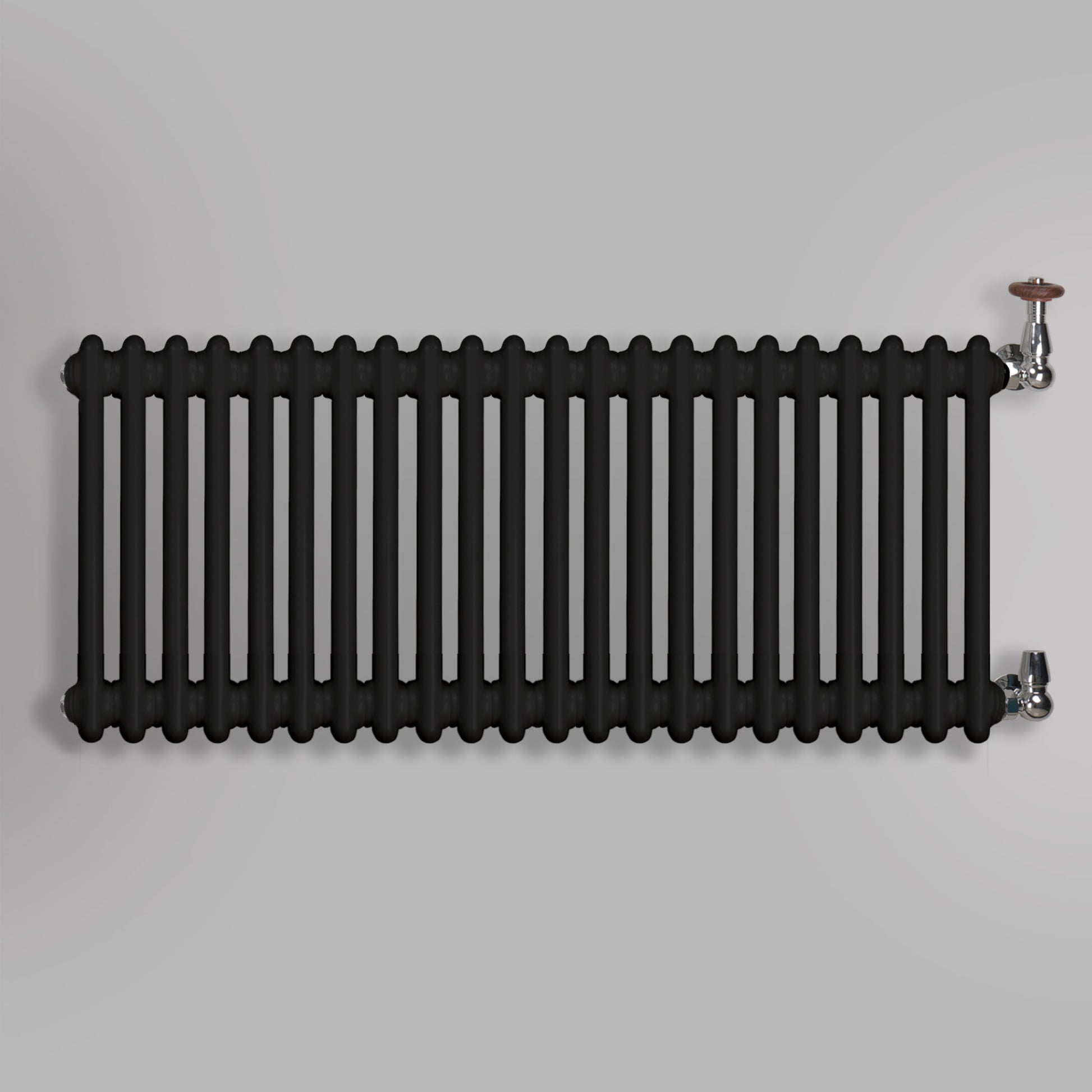 Grzejnik Dekoracyjny Żeberkowy - 3 Kolumnowy Czarny - 426x1010mm, gładkie tło firmy Empire