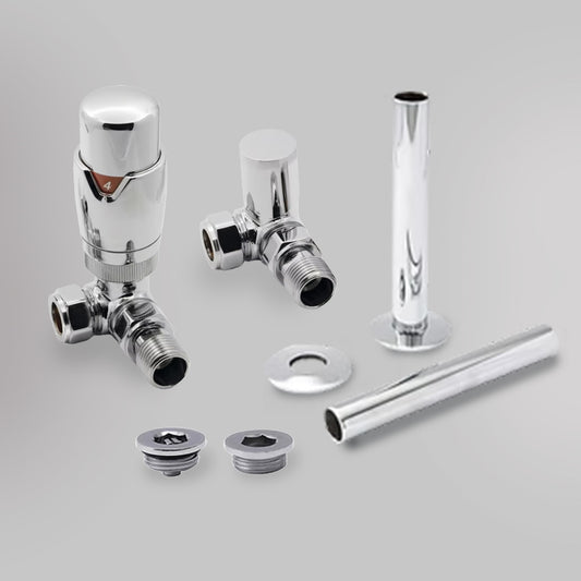 Zawór termostatyczny i zestaw wykończeniowy Trójosiowy - Chrom, dekoracyjne zawory grzejnikowe Mandelli - gładkie tło