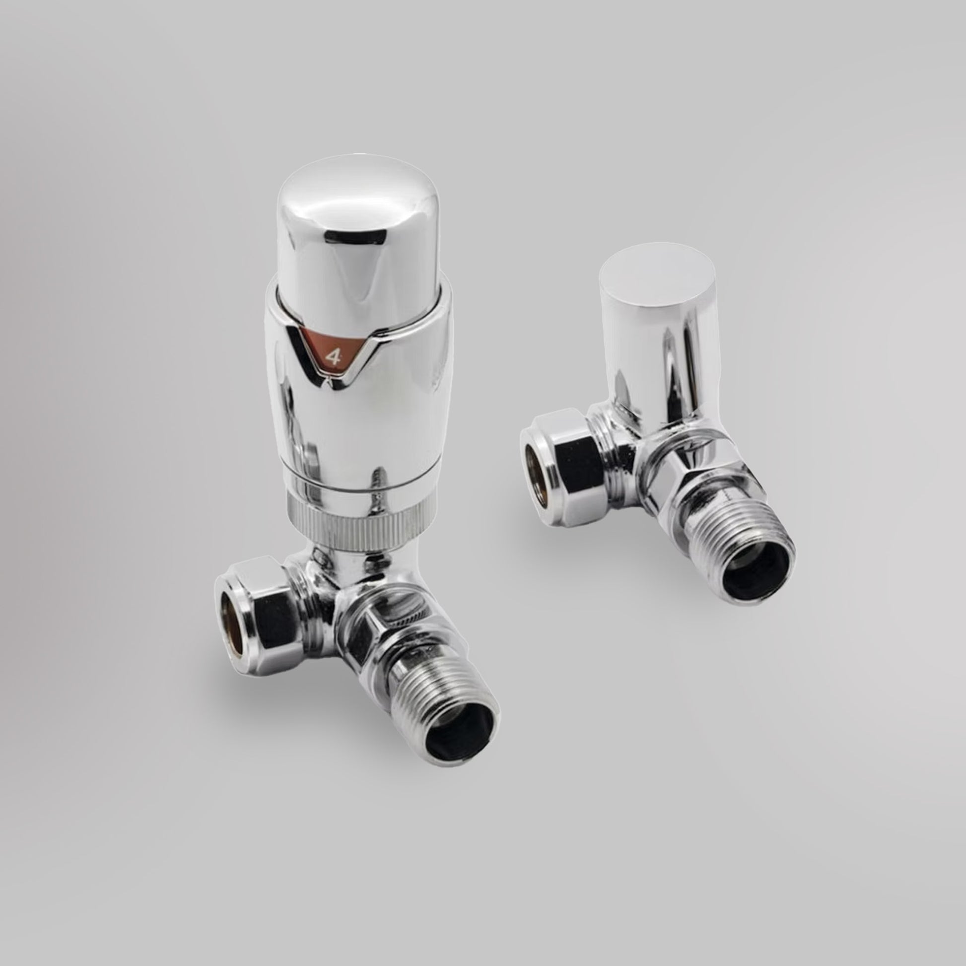 Zawór Termostatyczny Trójosiowy - Chrom, dekoracyjne zawory grzejnikowe Mandelli - gładkie tło