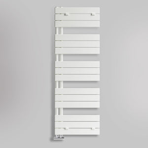 Grzejnik Łazienkowy Dekoracyjny Nowoczesny - Biały - 1430x500mm, gładkie tło firmy Lazzarini