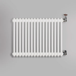 Grzejnik Dekoracyjny Żeberkowy - 2 Kolumnowy Biały - 576x785mm, gładkie tło firmy Empire