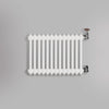 Grzejnik Dekoracyjny Żeberkowy - 3 Kolumnowy Biały - 426x605mm, gładkie tło firmy Empire