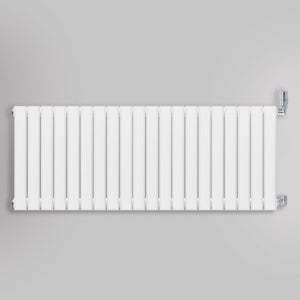 Grzejnik Ozdobny - Podwójny Panelowy Biały - 560x1400mm, gładkie tło