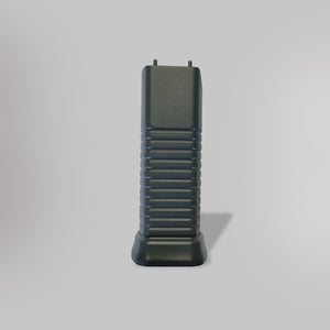 Osłona Kabla - Antracyt, dekoracyjna osłona przewodu elementu grzejnika firmy Mandelli - gładkie tło