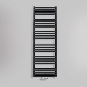 Grzejnik Łazienkowy - Podwójny Czarny - 1533x500mm, gładkie tło firmy Heissmann