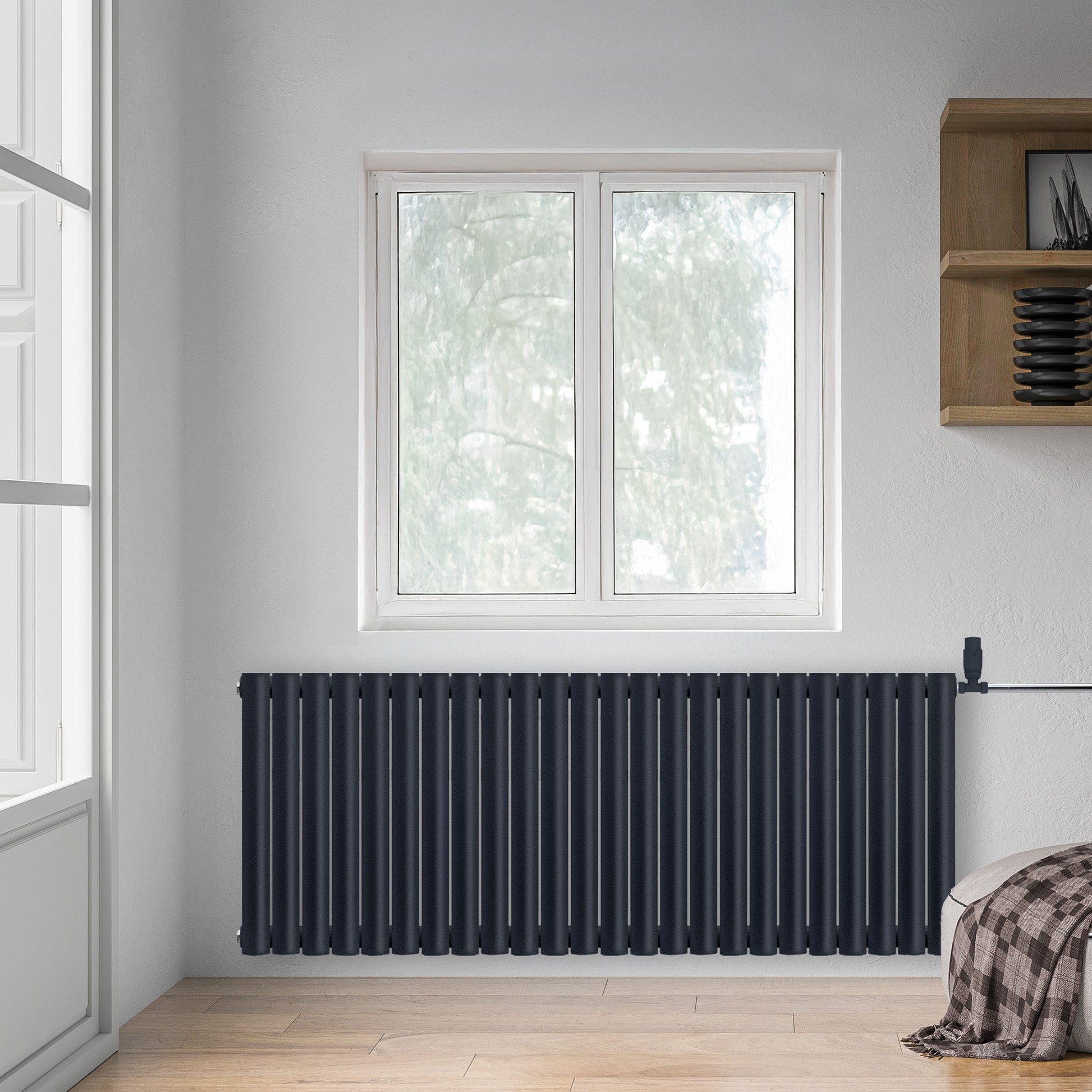 Grzejnik Dekoracyjny - Owalny Podwójny Kolumnowy Antracytowy - 660x1416mm, grzejnik w sypialni firmy Heissmann