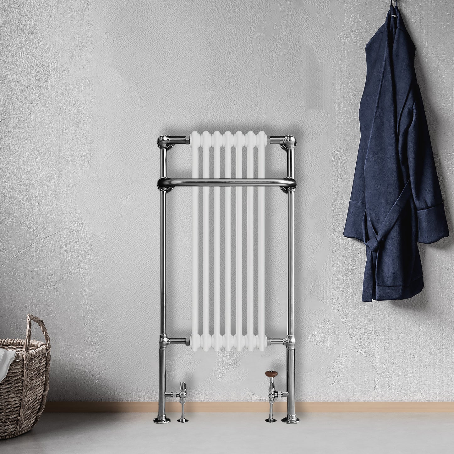 Grzejnik Łazienkowy Tradycyjny Żeberkowy - Chrom - 1130x553mm, Montaż podłogowy w nowoczesnej łazience