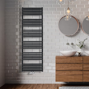 Grzejnik Łazienkowy - Podwójny Czarny - 1533x500mm, Designerski grzejnik we współczesnej łazience firmy Heissmann