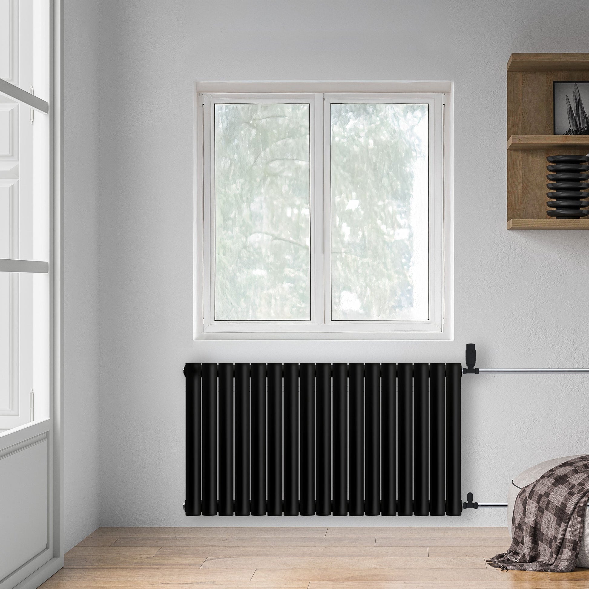 Grzejnik Dekoracyjny - Owalny Podwójny Kolumnowy Czarny - 660x1003mm, grzejnik we współczesnej sypialni firmy Heissmann