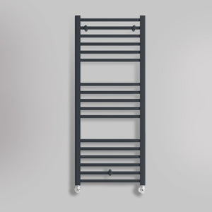 Grzejnik Łazienkowy Drabinkowy - Antracyt - 1200x500mm, gładkie tło firmy Lazzarini