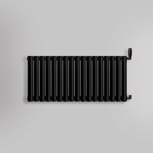 Grzejnik Dekoracyjny - Owalny Kolumnowy Czarny - 545x1003mm, gładkie tło