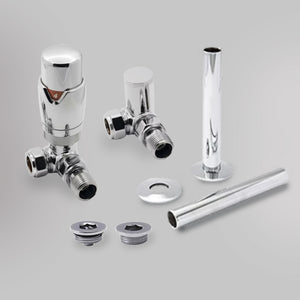 Zawór termostatyczny i zestaw wykończeniowy Trójosiowy - Chrom, dekoracyjne zawory grzejnikowe Mandelli - gładkie tło